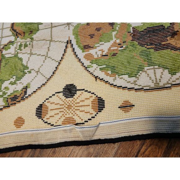 Vintage Globe World Shag Latch Hook Tapestry Rug Wall Hanging - Picture 5 of 8